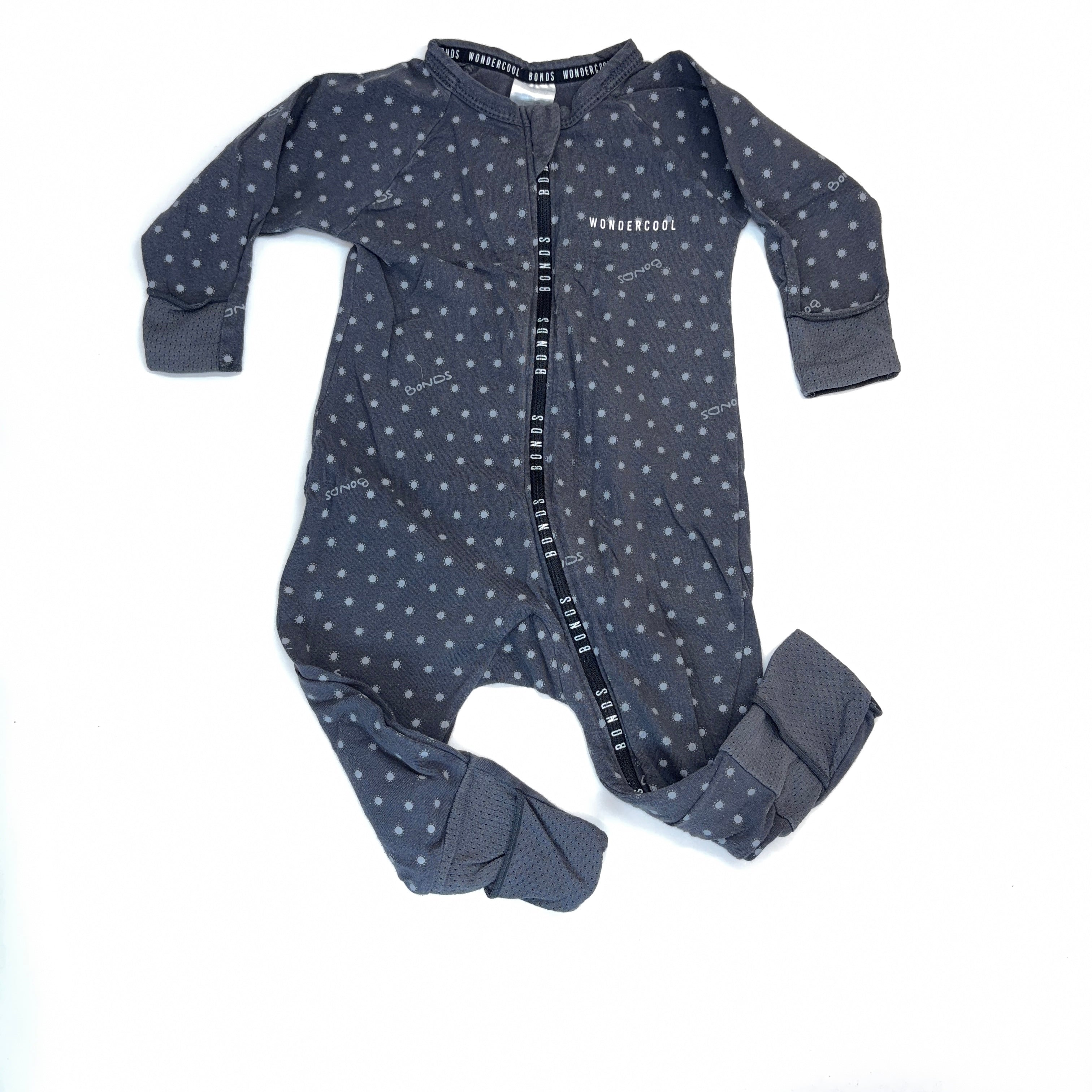 Bonds Charcoal Polka Dot Wondercool Wondersuit - 3-6 Months | 00