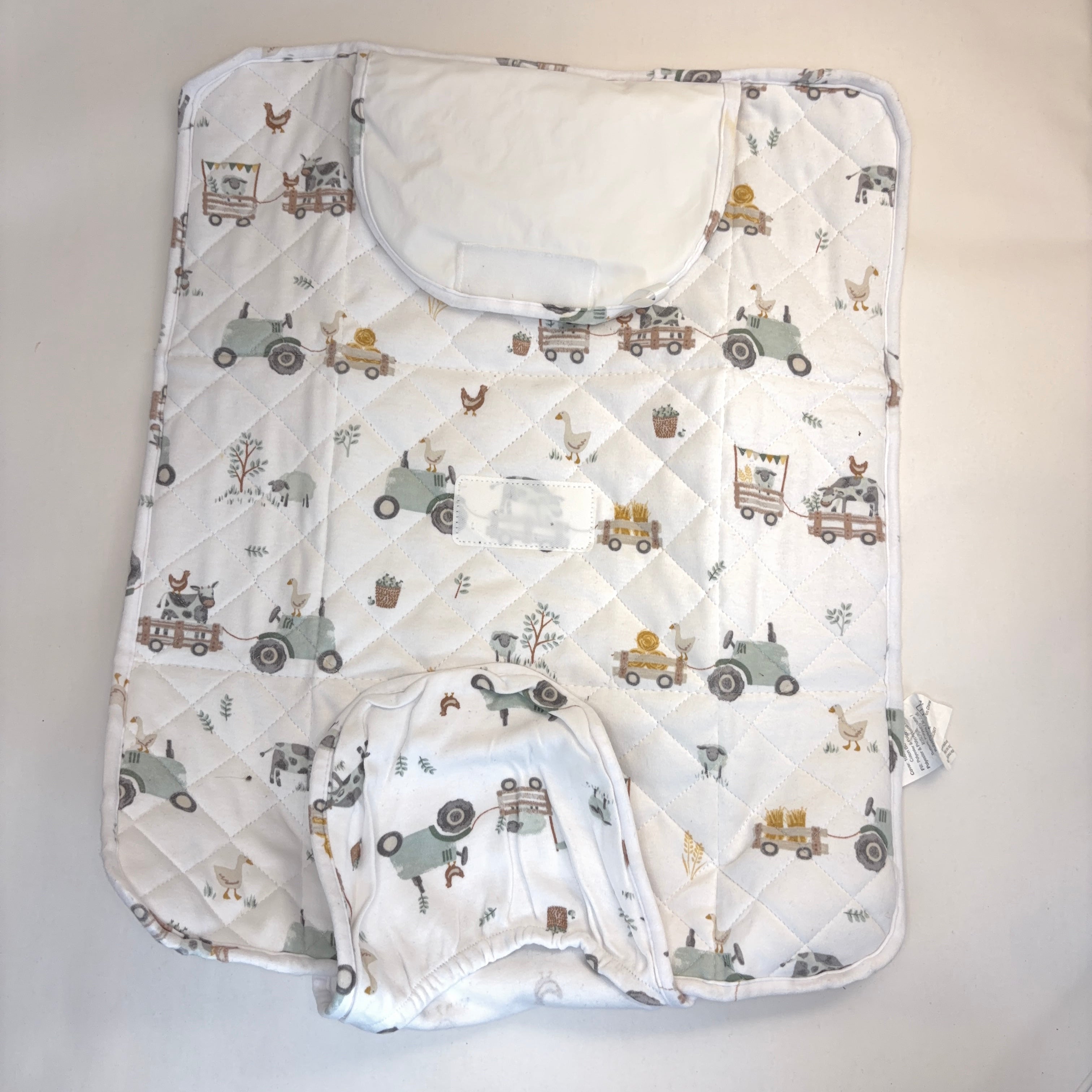 Living Textiles Quilted Farm Print Change Mat